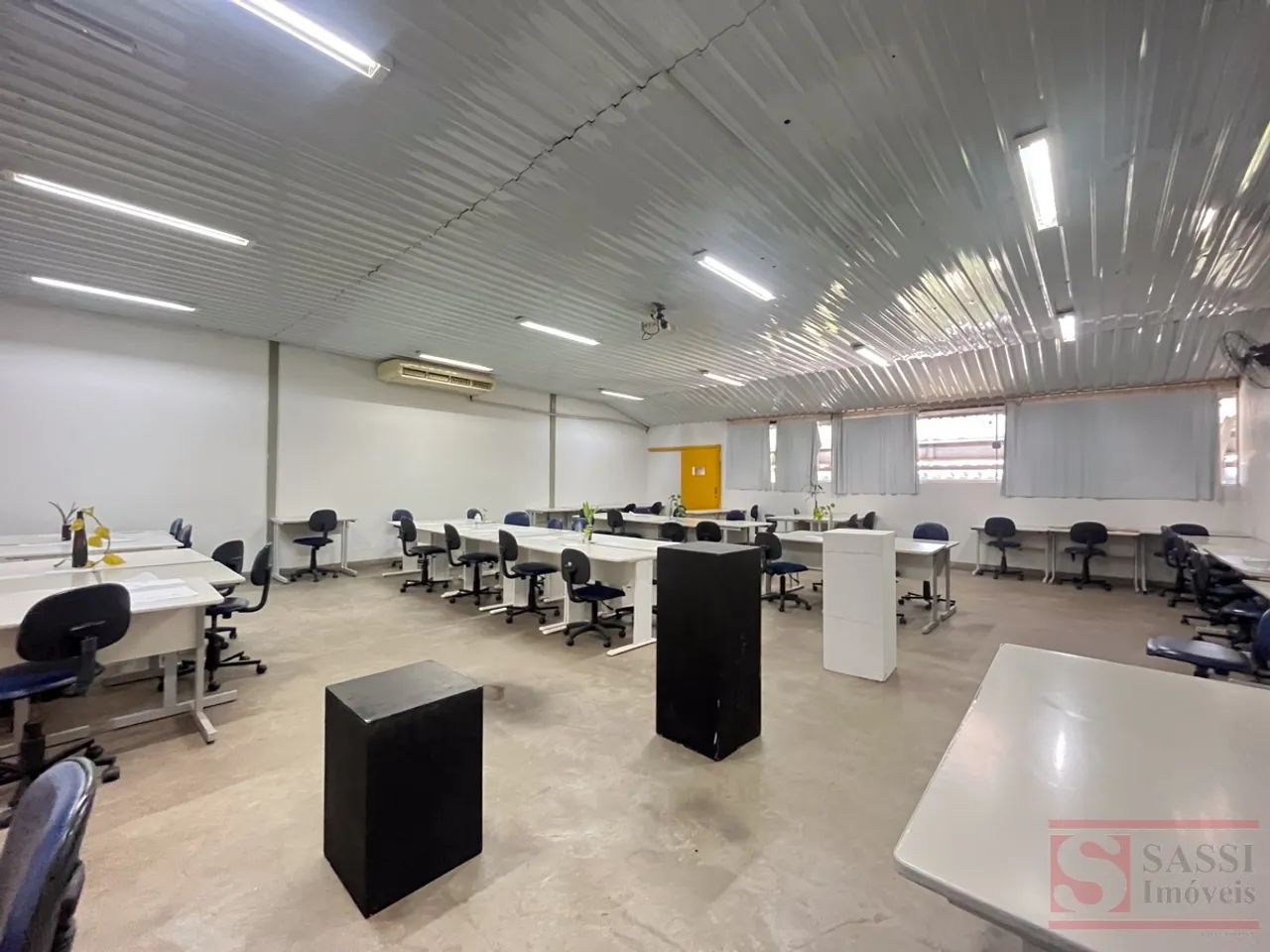 Sala Comercial para alugar 108m² em VILA CAMARGO - Foto 3
