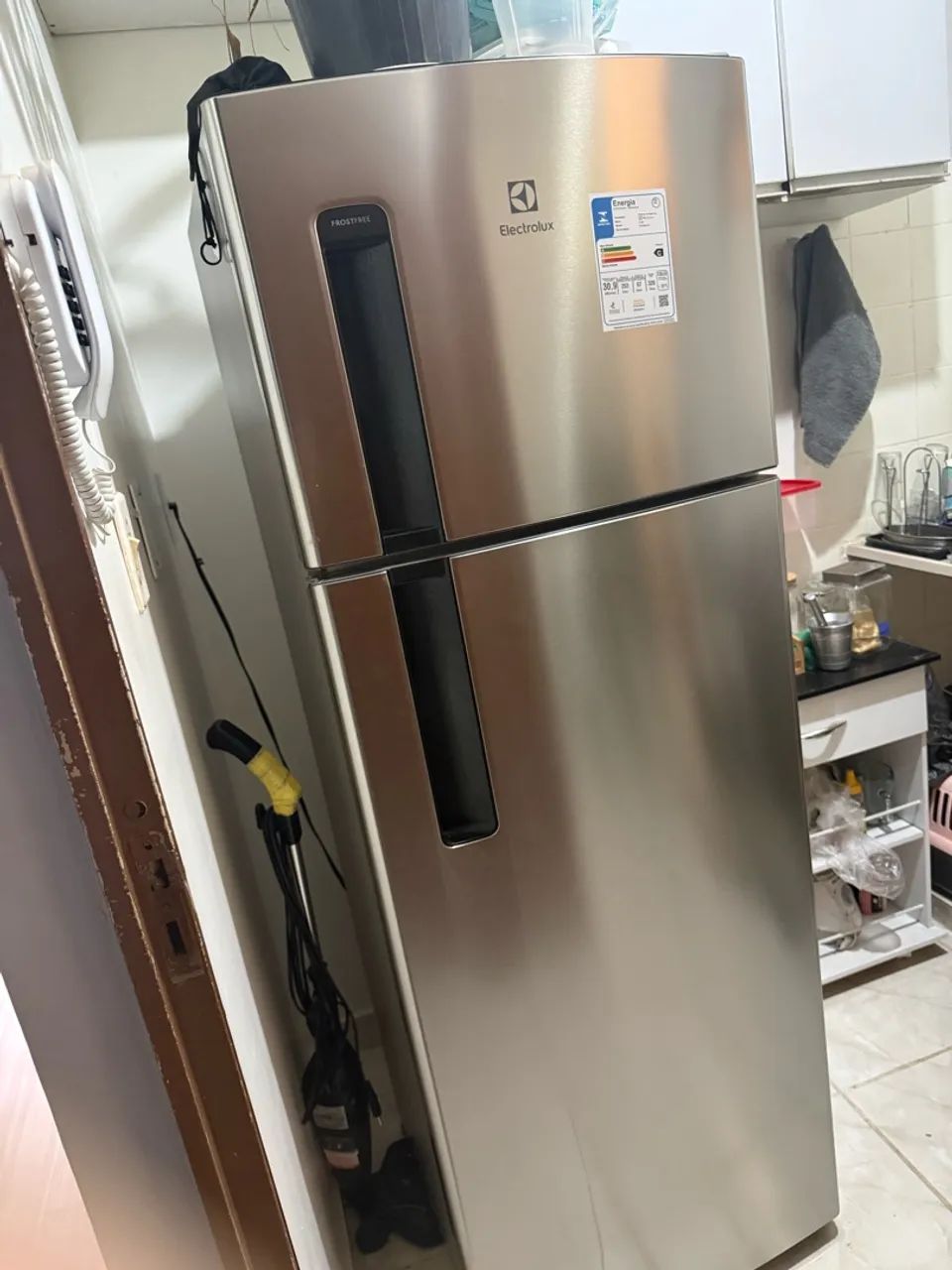Vendo geladeira nova