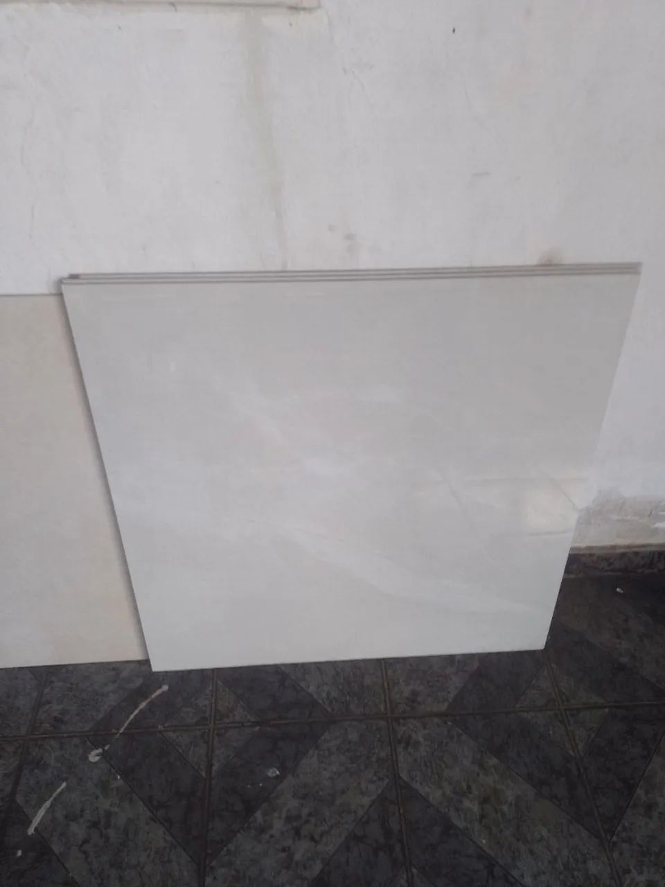 porcelanato polido 9 peças 73/73  120.00