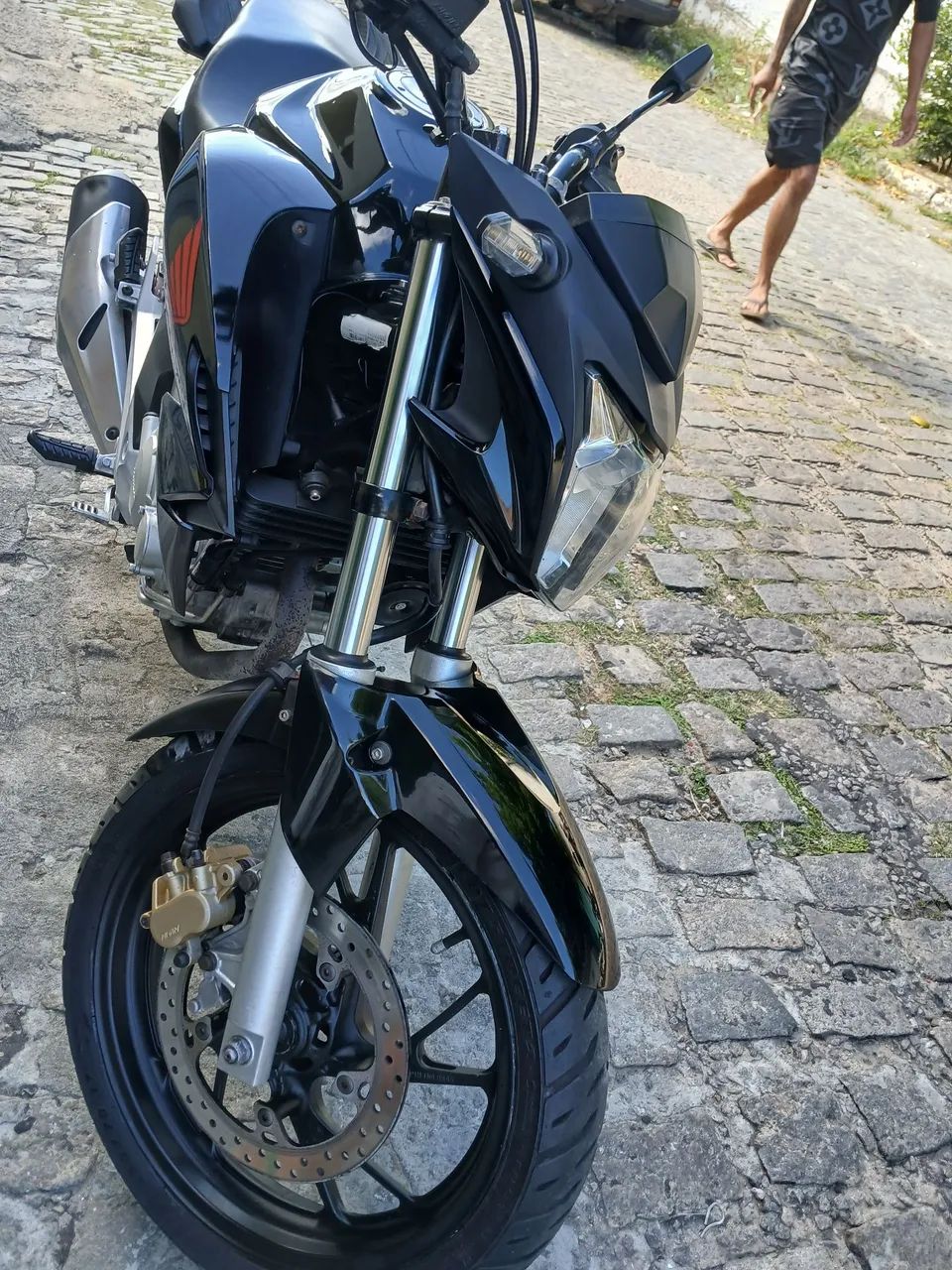 CbxTwister 250 - Foto 3