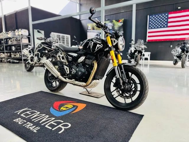 Triumph Speed 400 - Foto 4