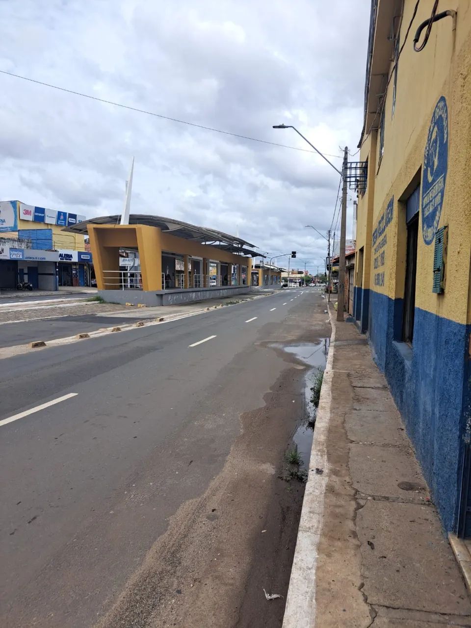 ALUGO PONTO COMERCIAL NA MIGUEL ROSA