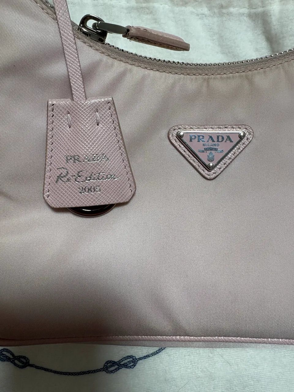 Bolsa prada re-edition em nylon  - Foto 2