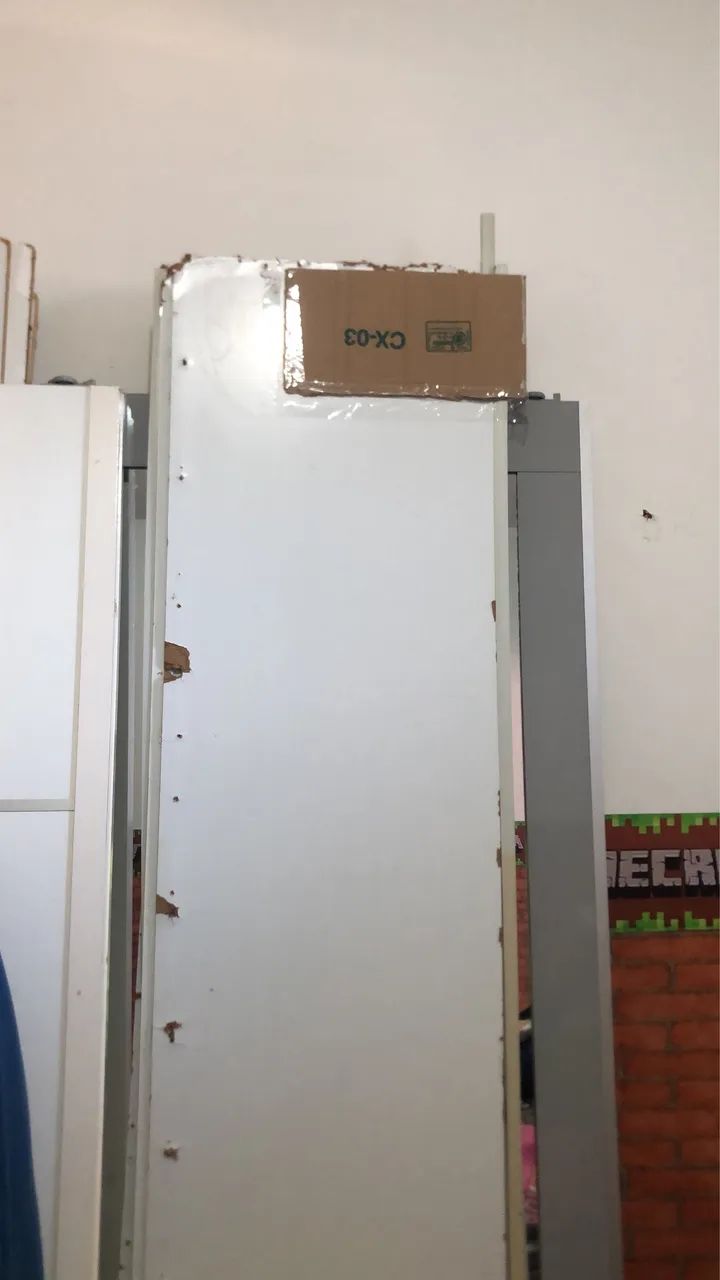Guarda roupa de casal com espelho - Foto 5