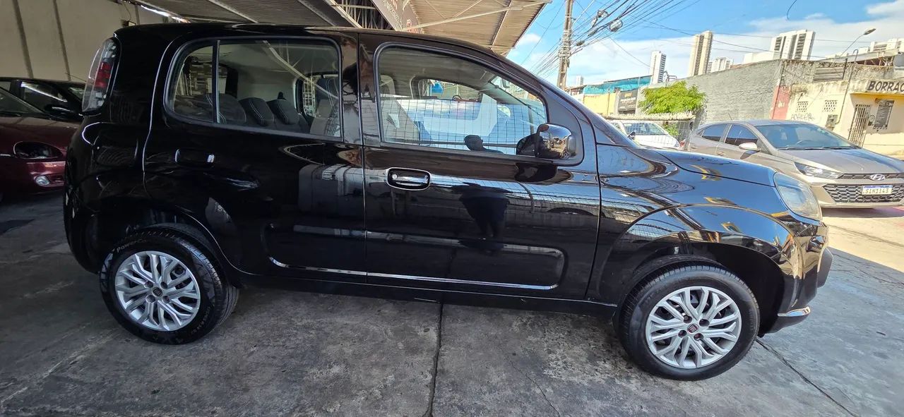 Fiat Uno Attractive 1.0 EVO Fire Flex 8V 5P 2021 - Foto 5