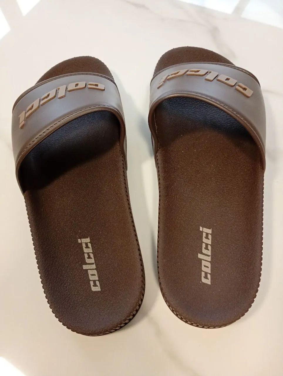Chinelo Colcci Novo, marrom!! - Foto 2