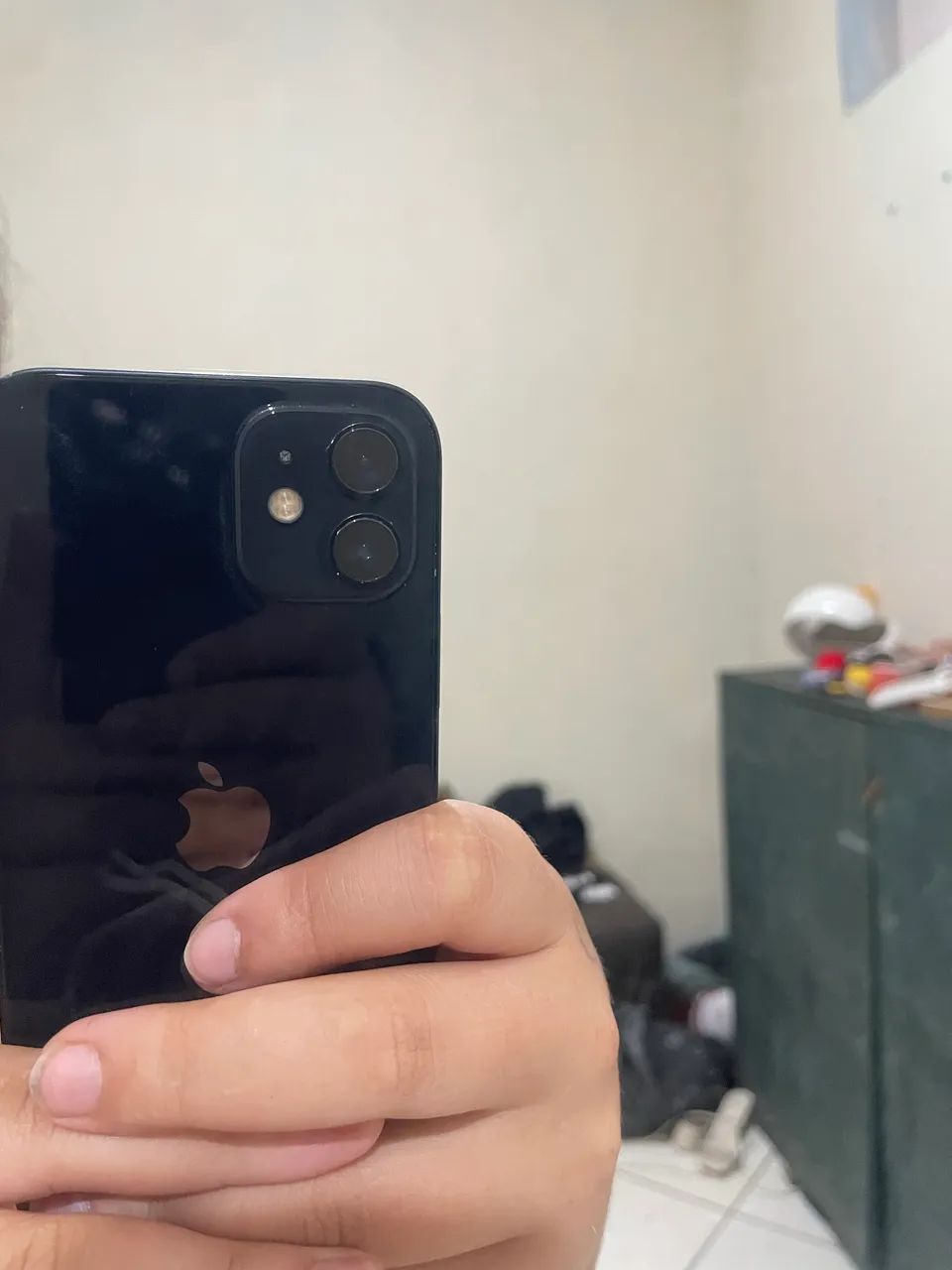 Vendo iPhone 12 cor preta 128 gigas  - Foto 3