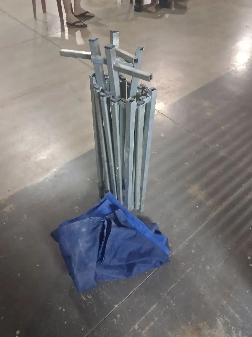 Banca sanfonada aço galvanizado - ambulante