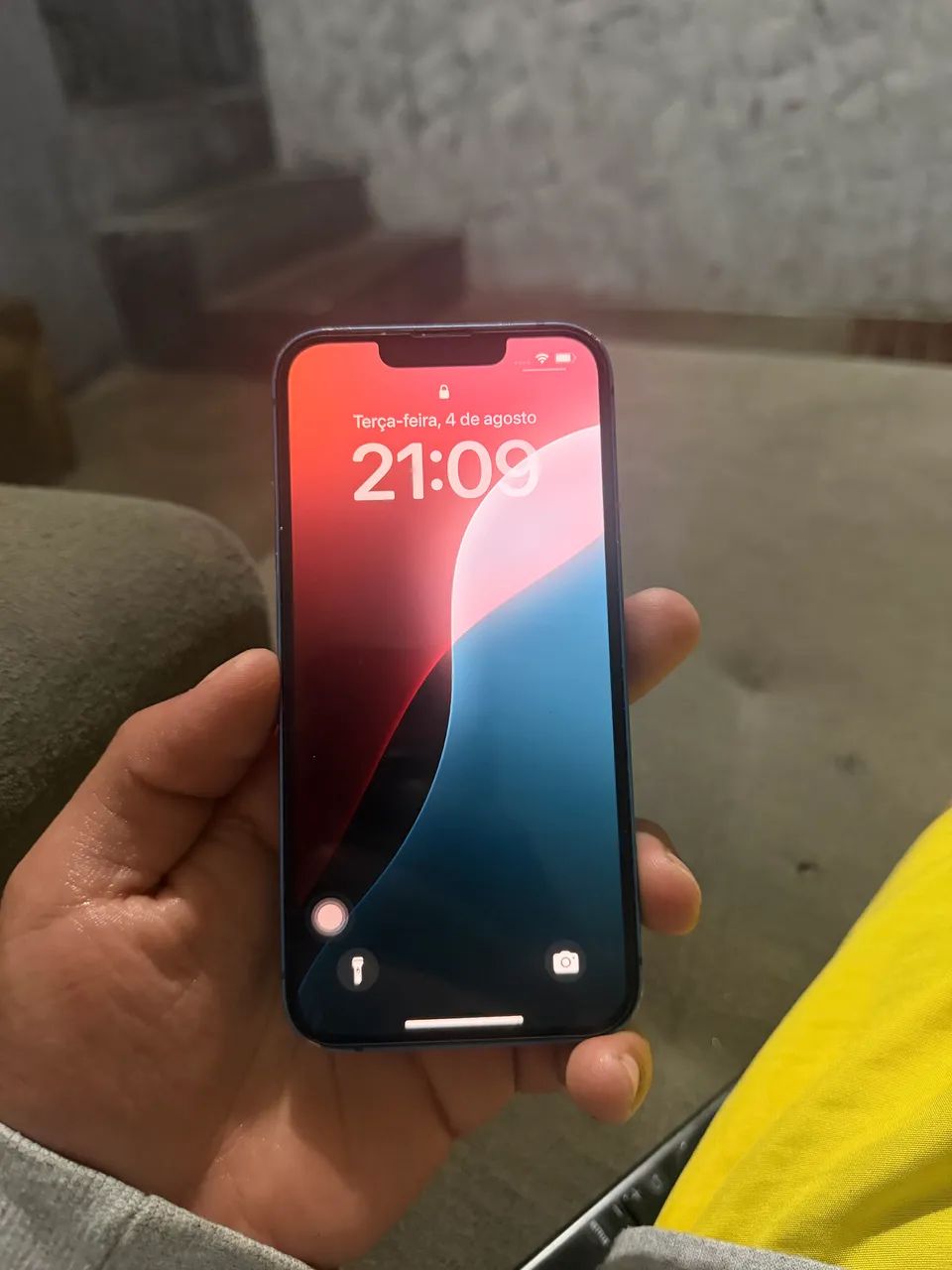 iPhone 13
