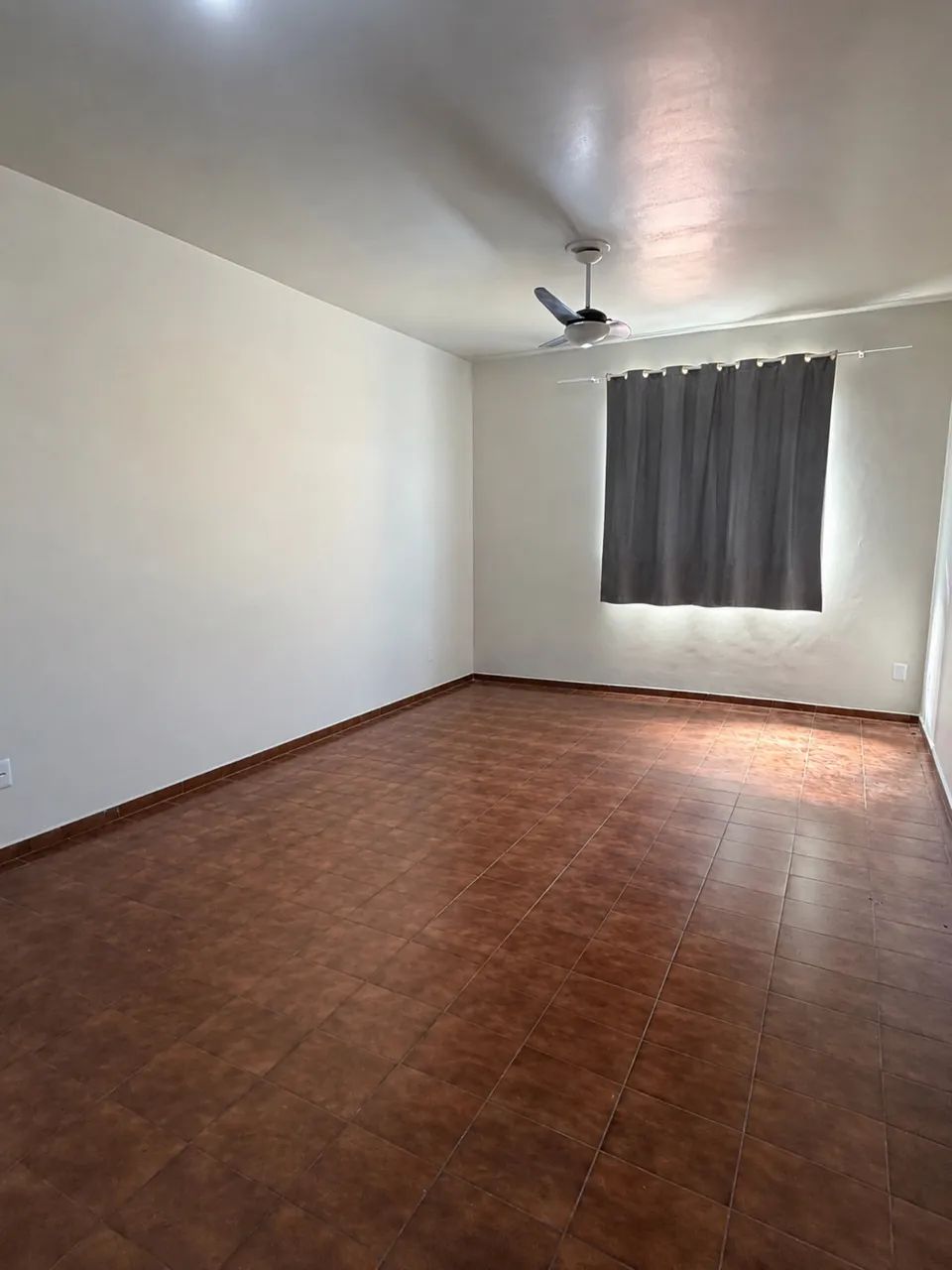 Alugo apartamento Centro - Foto 3