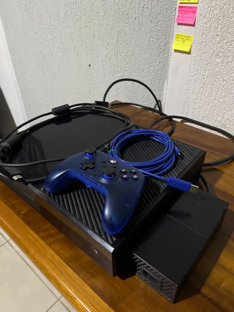 Xbox One com defeito / controle original com cabo  - Foto 3