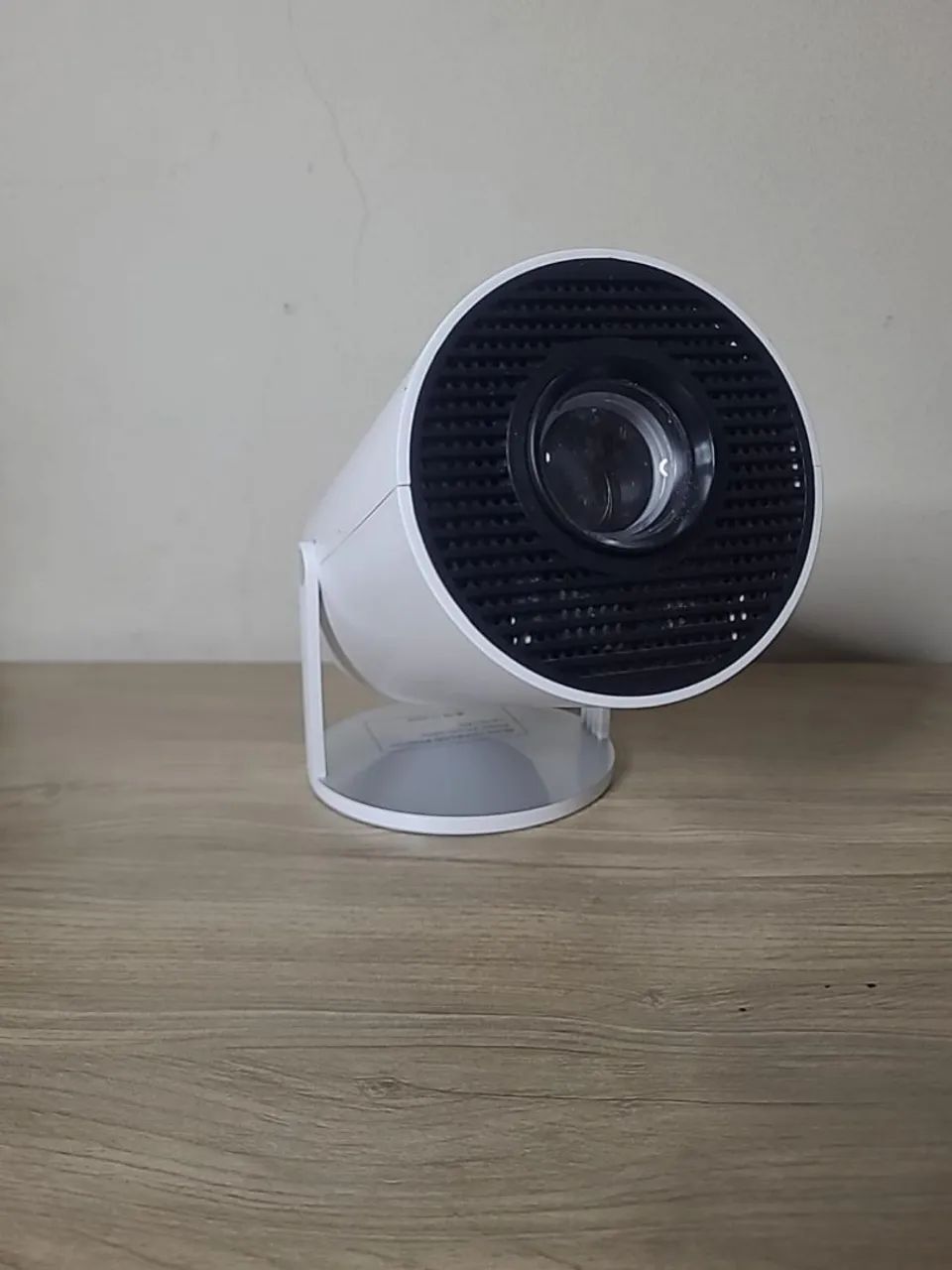 Mini Projetor Magic Cube 720p Android Wi-Fi Bluetooth - Foto 2