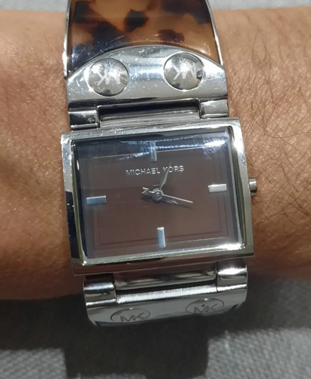 RENÓGIO MICHAEL KORS USADO EM ÓTIMO ESTADO