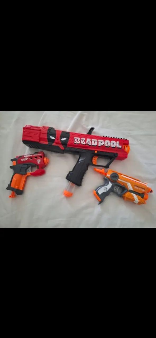 Nerf Rival Edição Limitada Deadpool, mais 2 nerfs grátis 