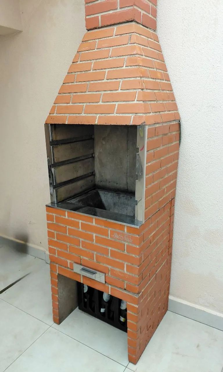 Churrasqueira pré moldada com extensão de chaminé e com grelhas - Foto 4