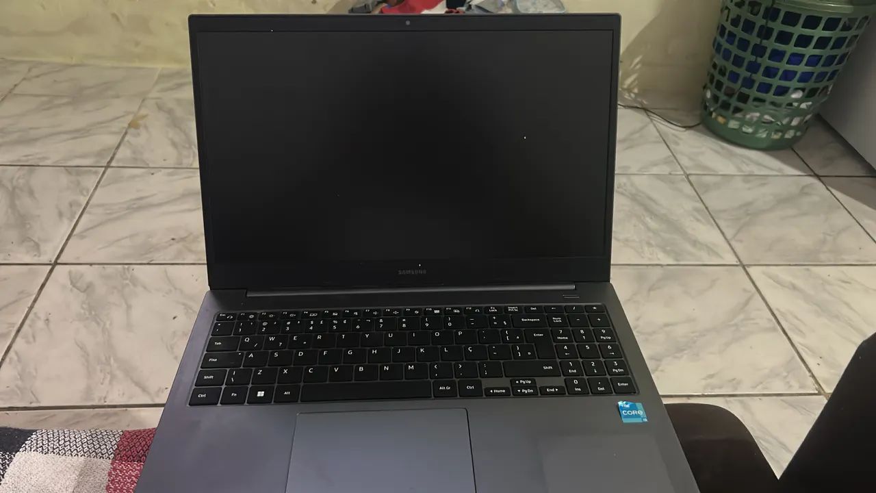 Notebook Samsung Book, 8GB RAM i3 - Foto 3