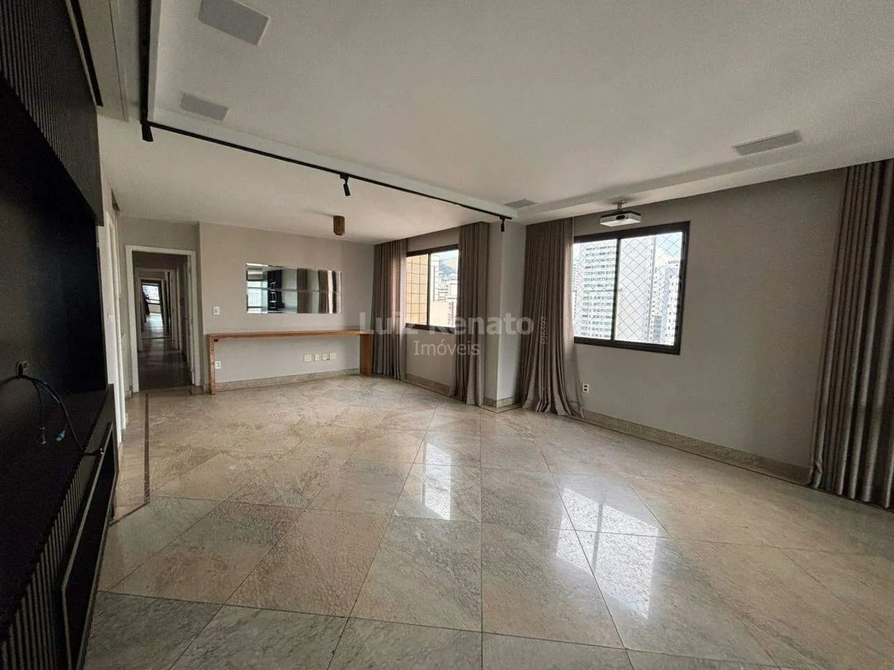 Apartamento para aluguel, 4 quartos, 210m² no Funcionários - Foto 5