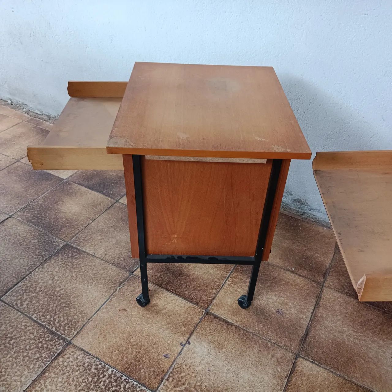 Mesa de rodinhas  - Foto 2