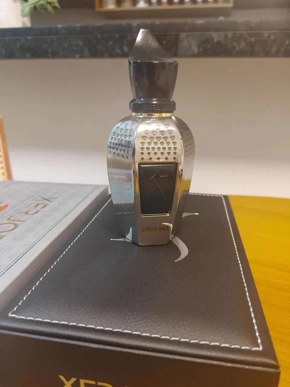 Perfume Tommy Iommi Monkey - Xerjoff Blends.