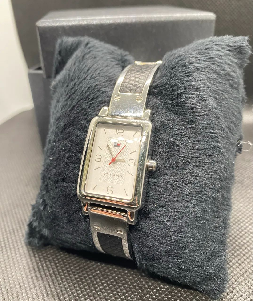relógio feminino tommy hilfiger prata - Foto 2