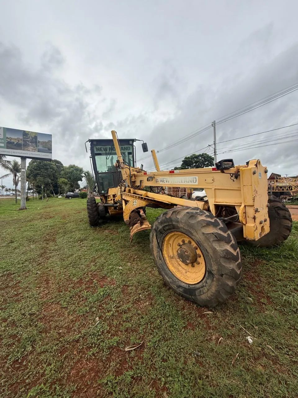 Motoniveladora Patrol New Holland 2009 RG 140.B - Foto 3