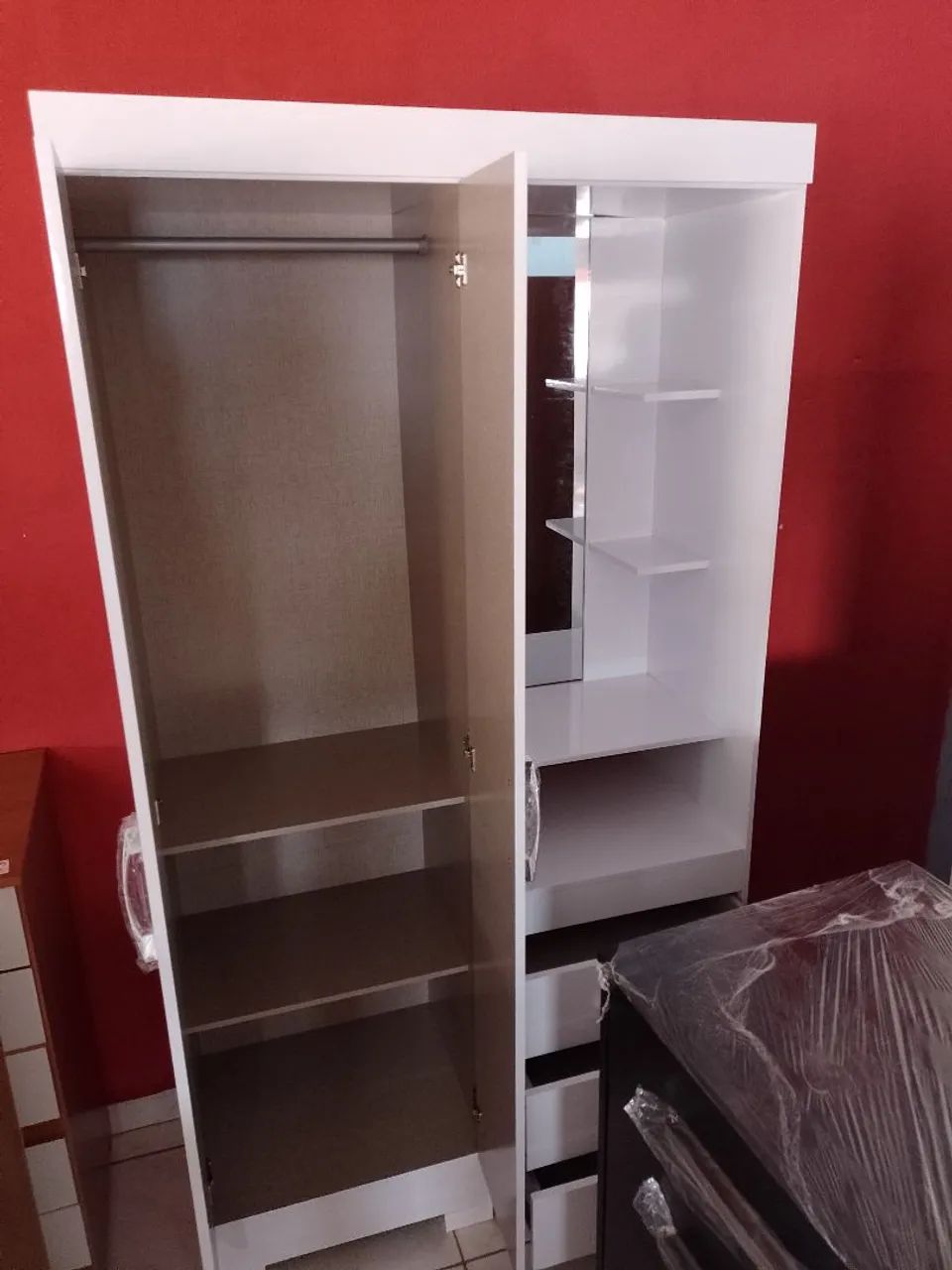 GUARDA ROUPA DE SOLTEIRO NOVOS NA CAIXA COM ESPELHO  - Foto 3