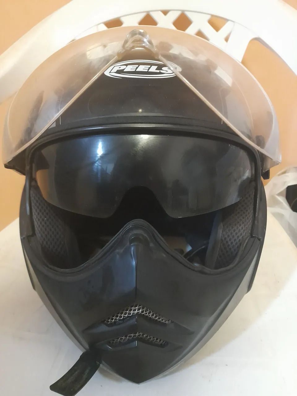 Vendo capacete em bom estado