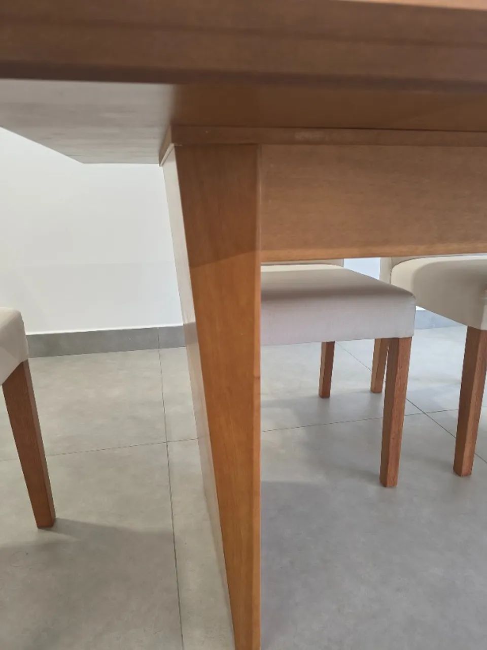 Conjunto de Sala de Jantar Retangular com 6 Cadeiras - Excelente Estado! - Foto 3