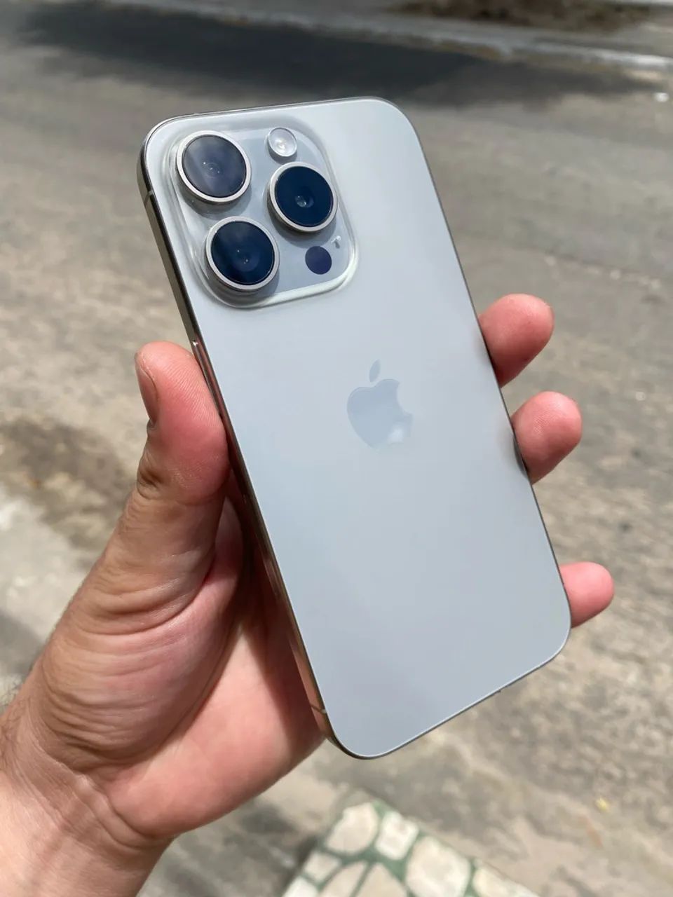 iPhone 15 pro | 256GB - Foto 2