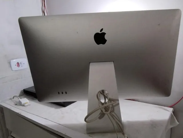 cinema display 27