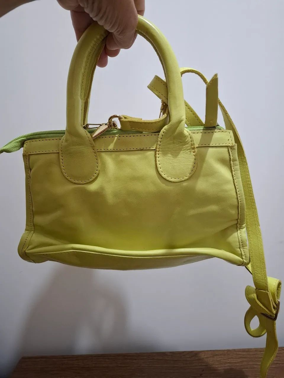 Bolsa e Sandália de couro: 170 reais os dois. - Foto 3