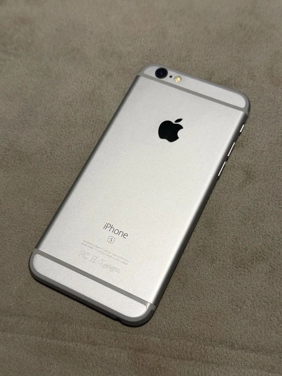 Vende-se iPhone 6s 