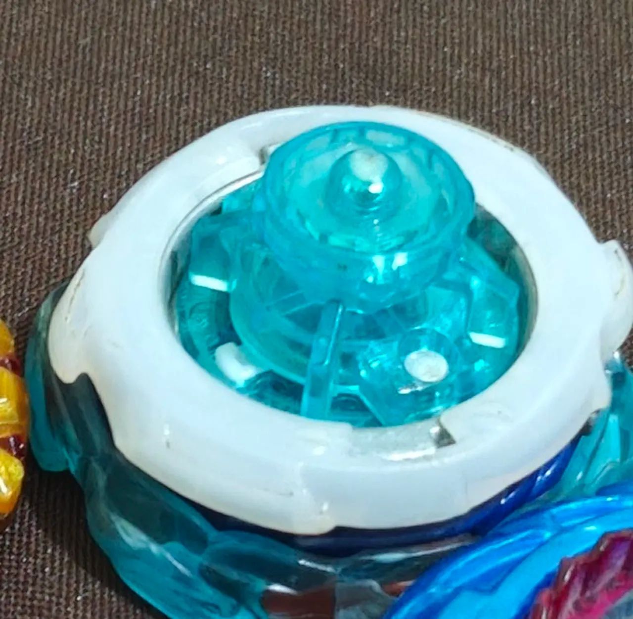 Beyblade Burst God Layer - Blast Jinnius - Foto 2