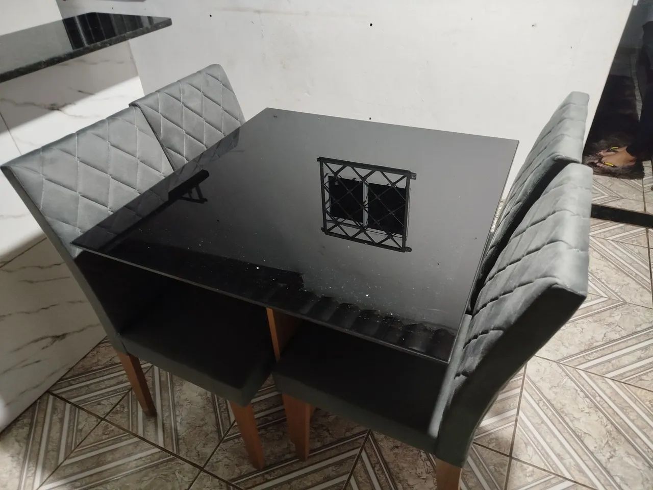 Mesa hello 4 cadeiras - Foto 2