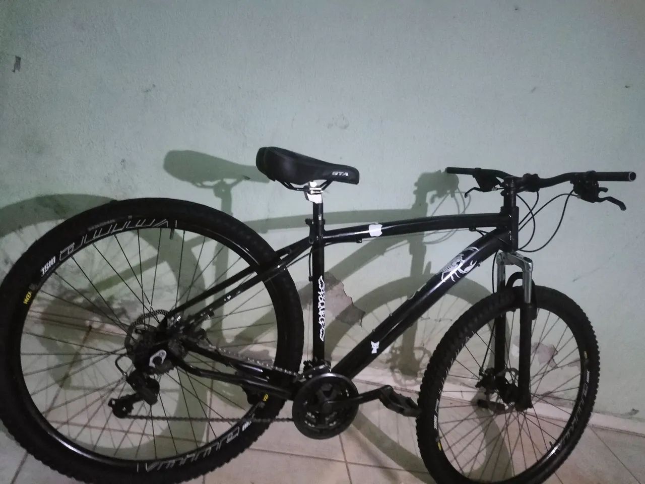 ""Bicicleta azonic aro 29""