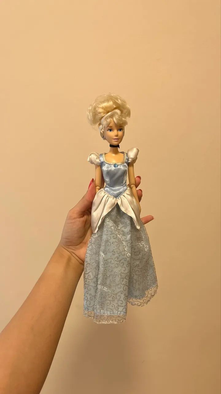 Boneca Cinderela - Veio dos EUA - Foto 4
