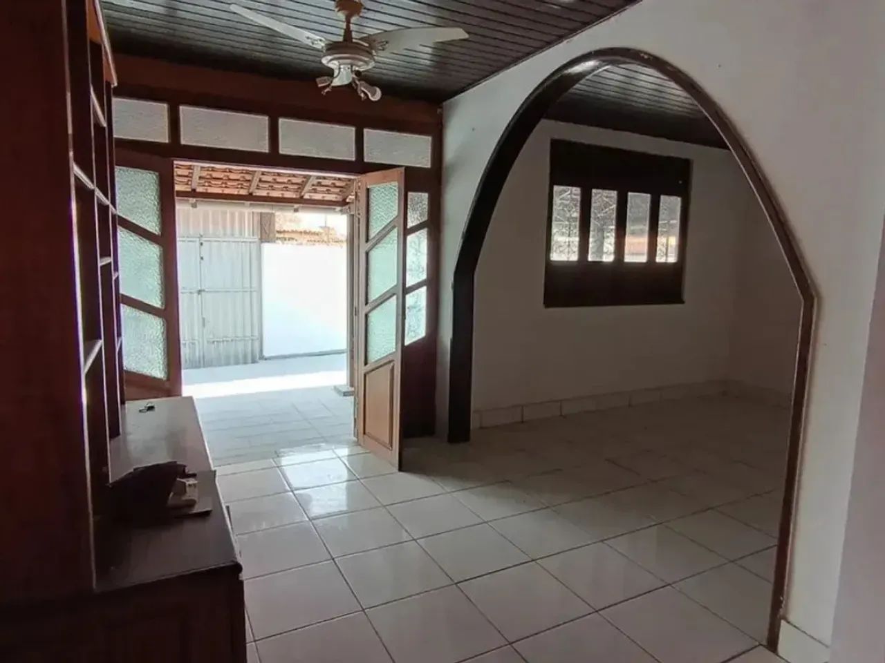 CASA DE ESQUINA 3/4 COM 1 SUITE  CONJUNTO TAPAJÓS - Foto 4