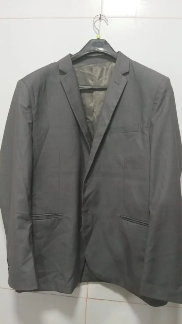 Conjunto de terno e calça. - Foto 3