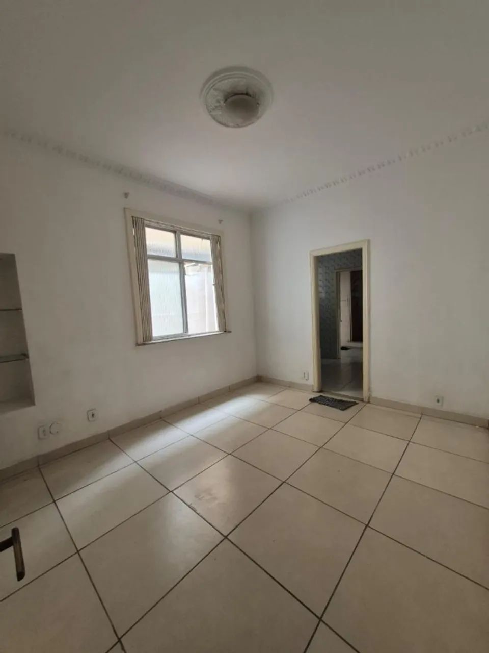 Excelente Apartamento Térreo com 80m², 02 Quartos, dependência completa e Quintal - Foto 2