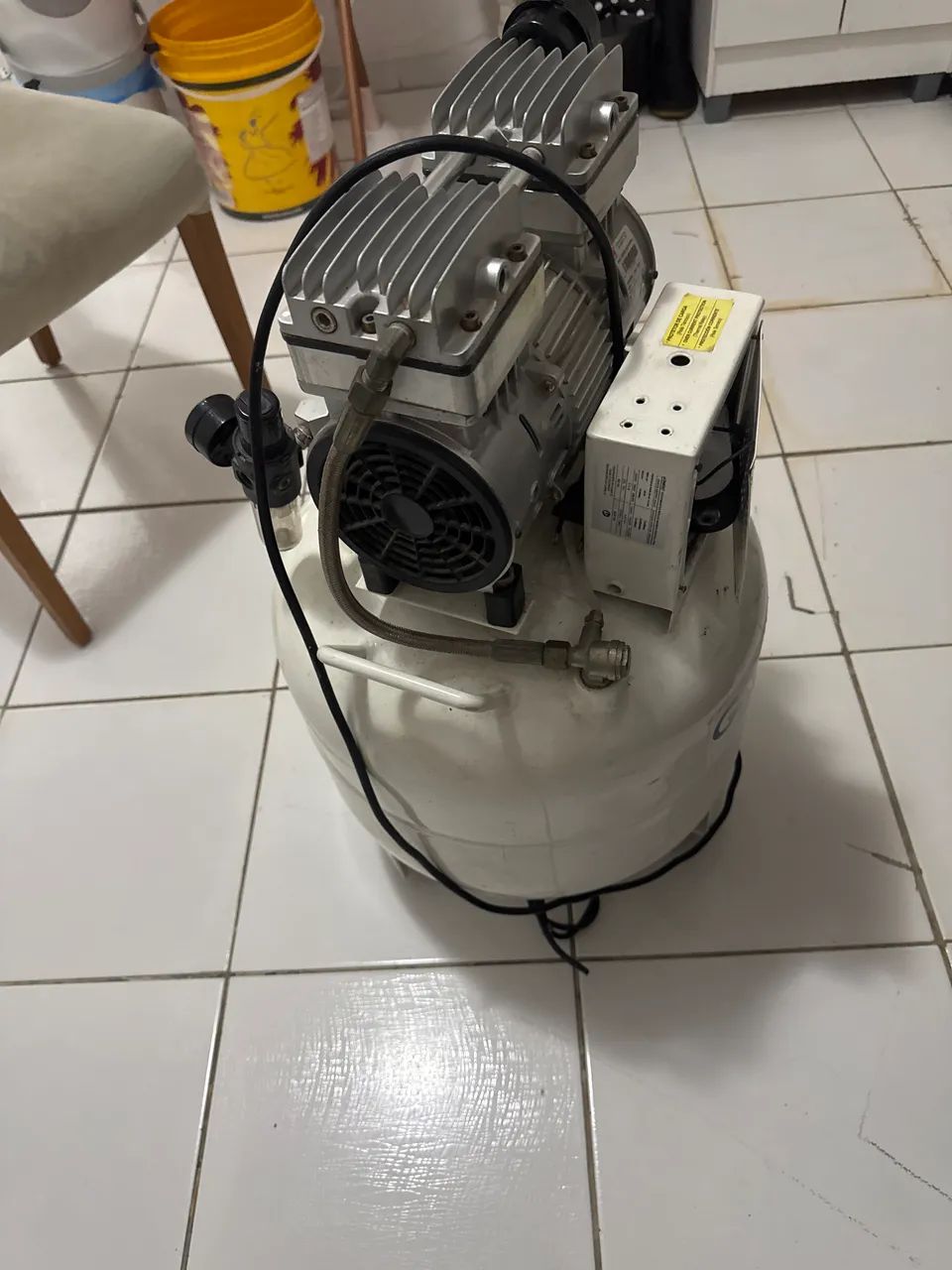 Compressor odontológico GNATUS (retirada de peças) - Foto 2