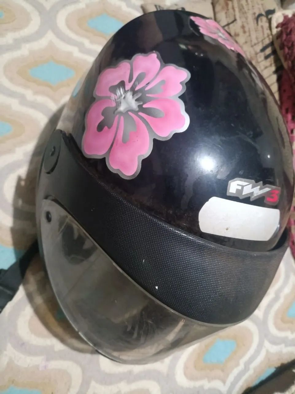 Vendo microondas e um capacete  - Foto 2