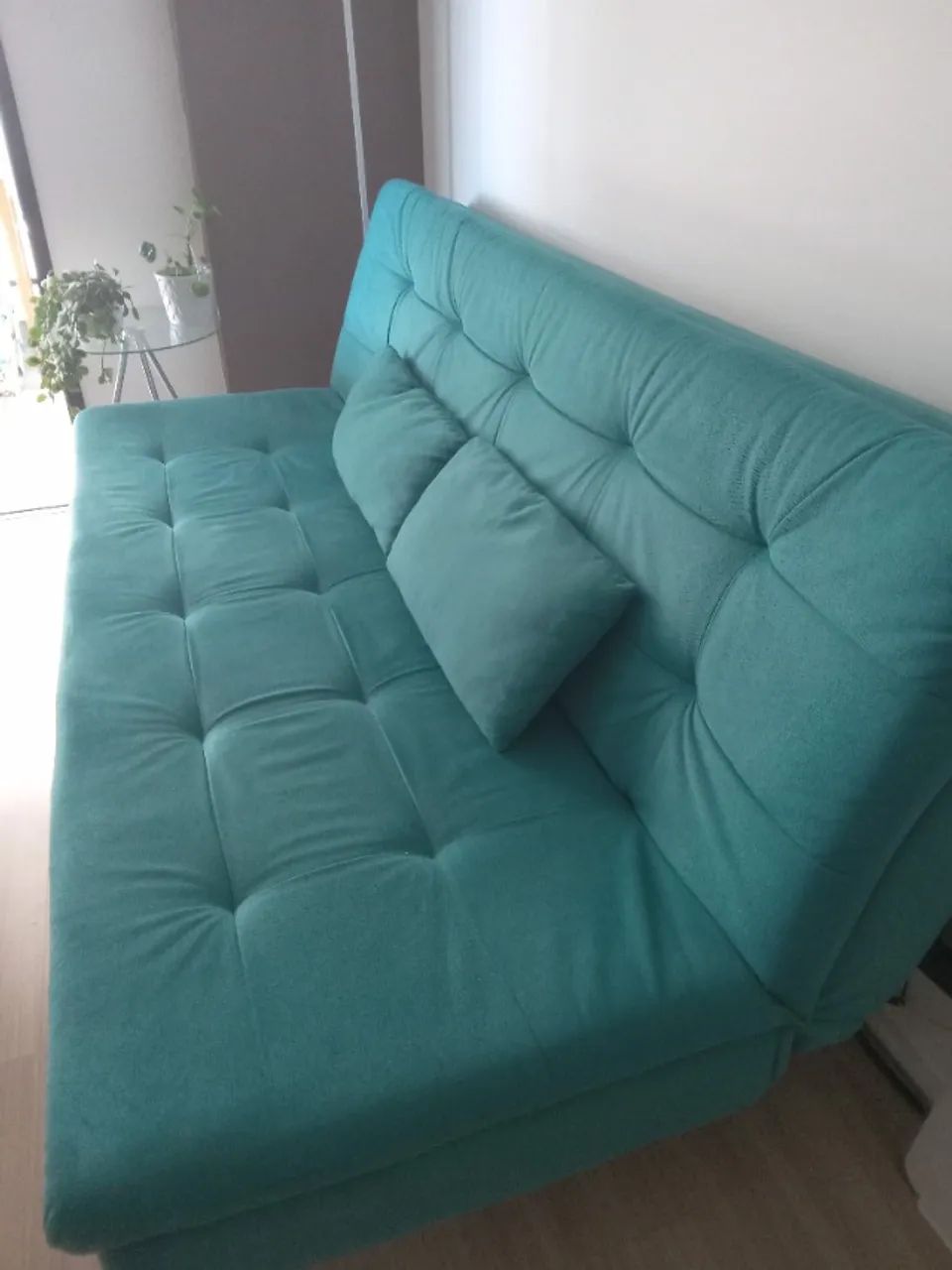 Sofá cama três lugares