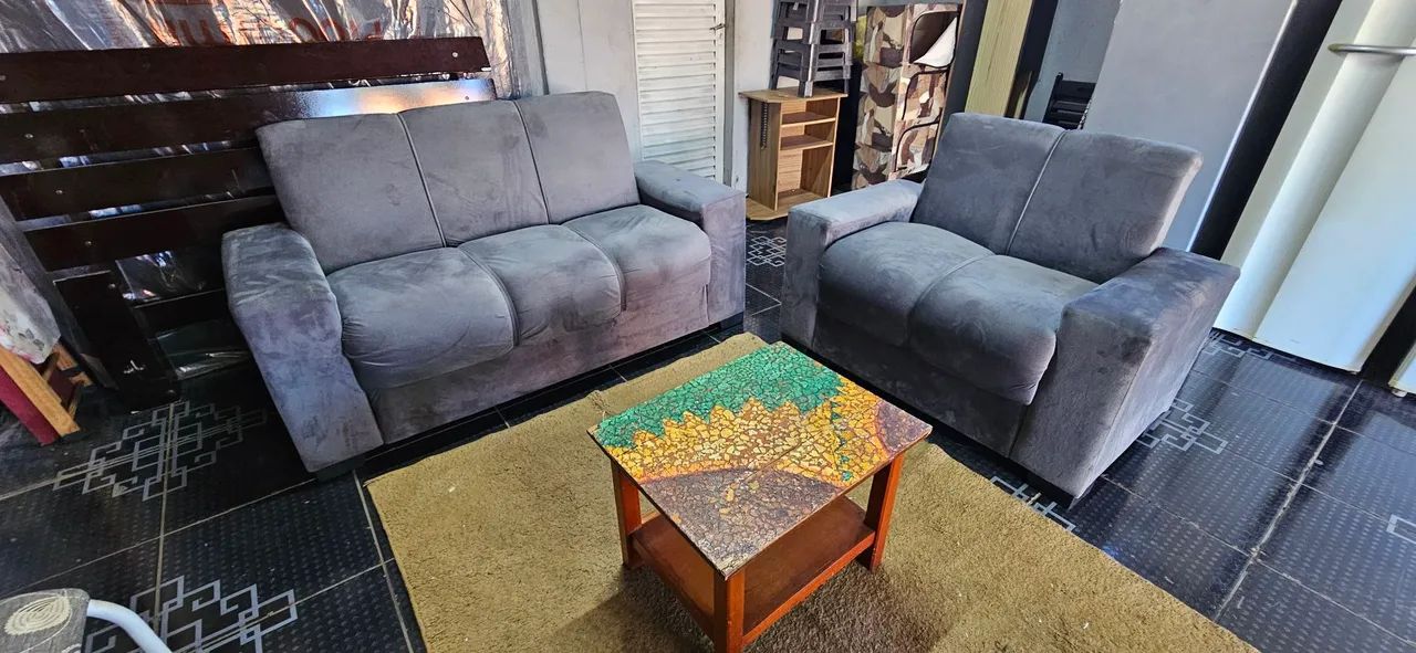 jogo sofa 2 e 3 lugares semi novos tecido suede - entrega grátis 