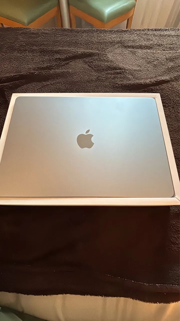 MacBook Air M4 15? - 256 GB - 16GB / Na garantia, caixa NF
