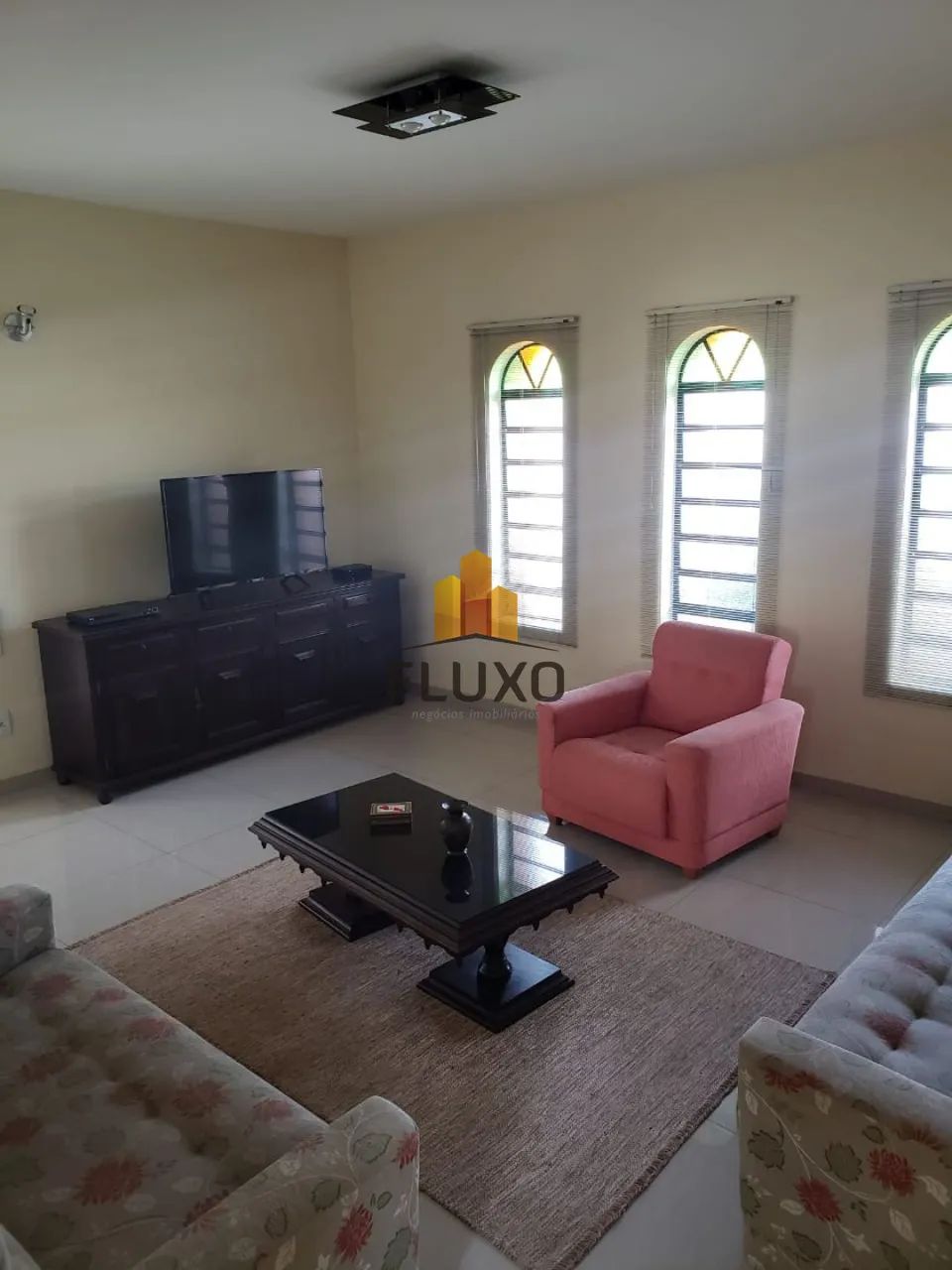 Casa com 3 dormitórios para venda no bairro CENTRO - Foto 4