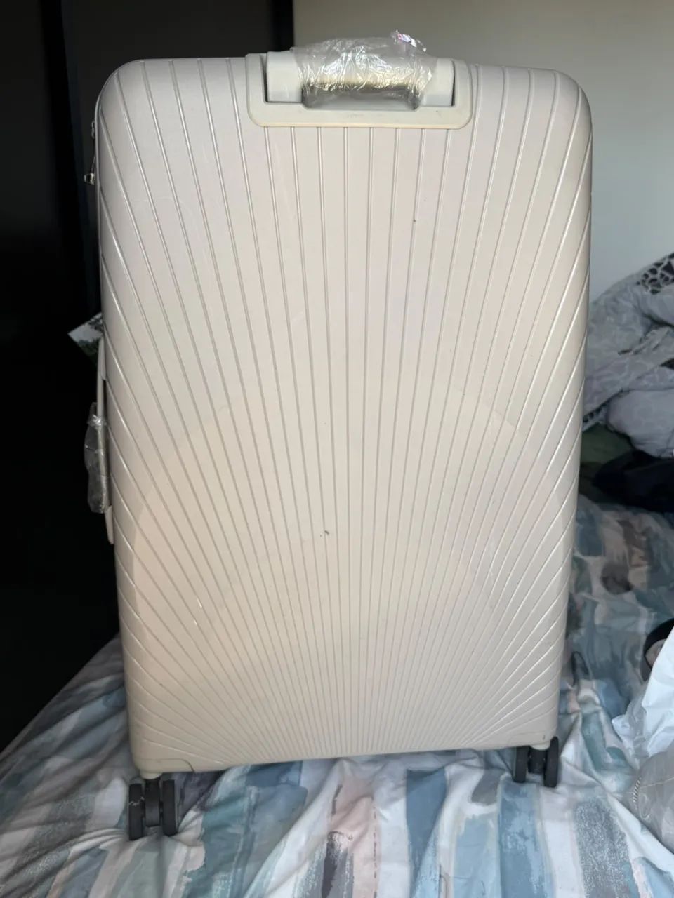 2 mala de viagem de 30 litros novas