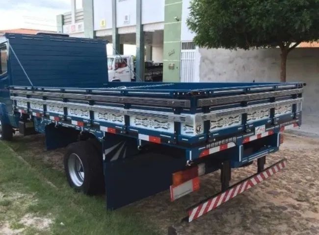 mb 710 carroceria - Foto 5