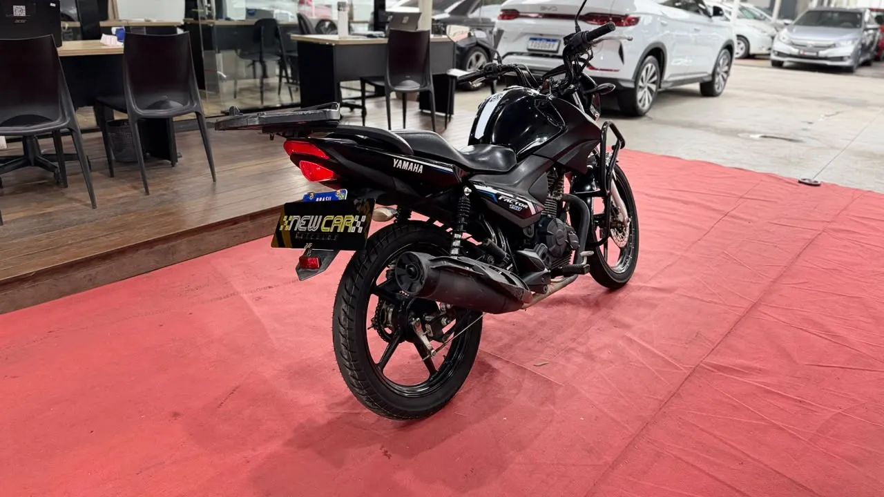 Yamaha YBR 150 Factor 50 cc  - Foto 3