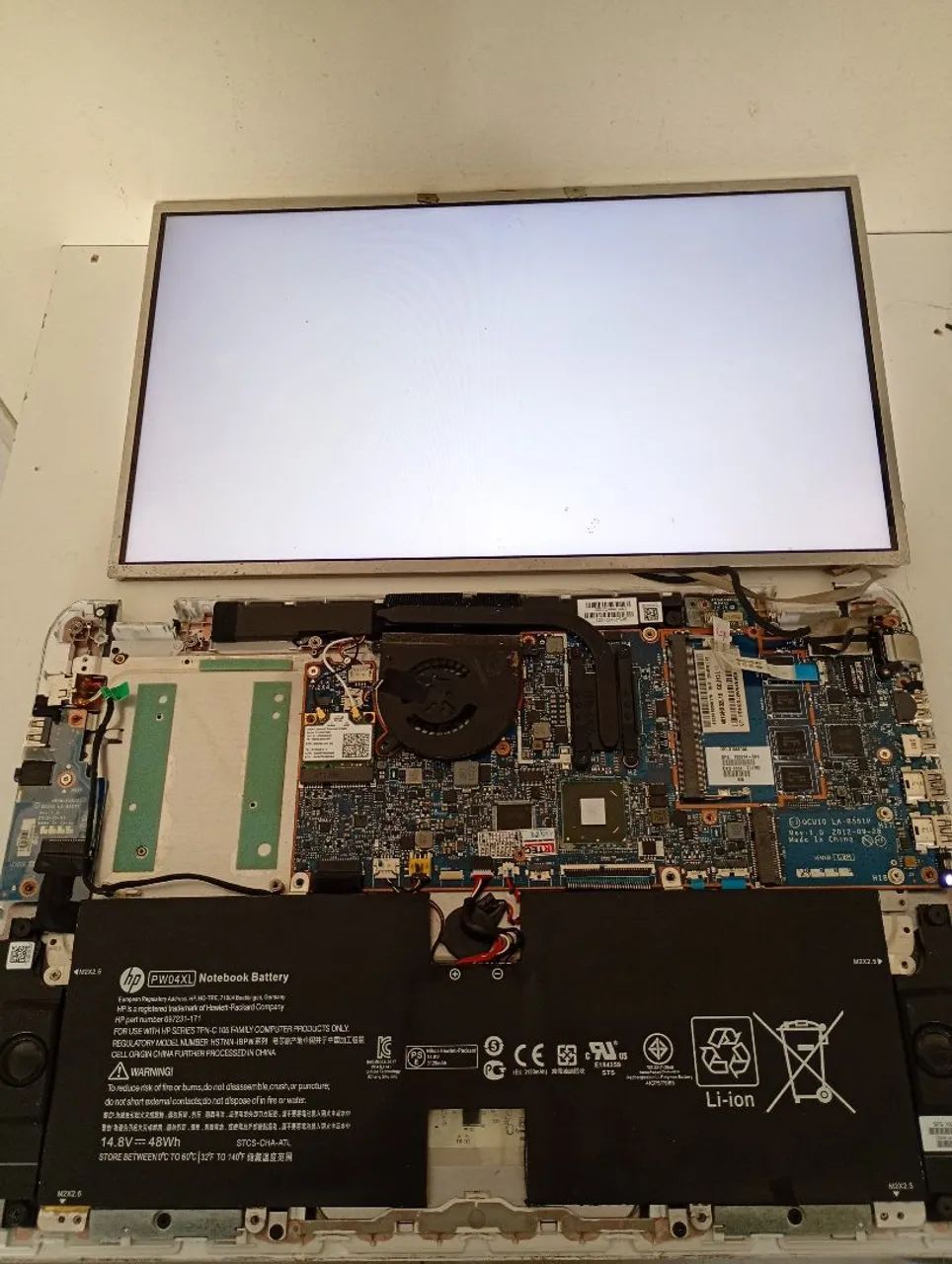 Base e placa mãe Hp Spectre 15t4000 - Foto 2