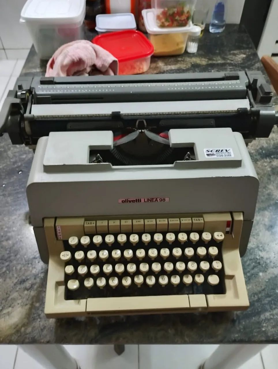 Vendo máquina de datilografia conservada  - Foto 5